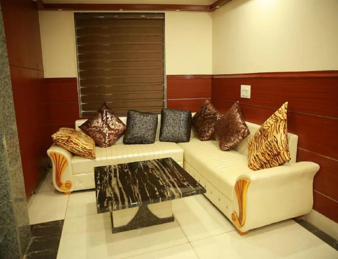 Hotel Kings, Rohtak Exterior photo